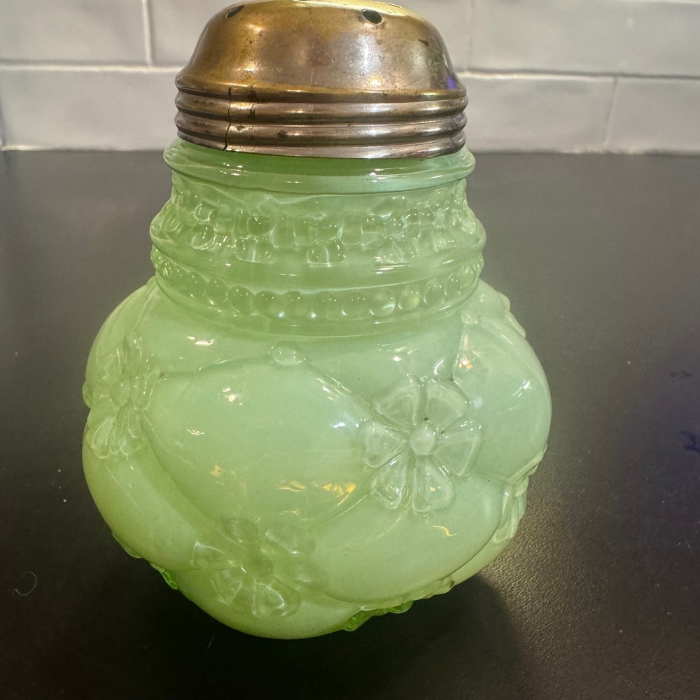 Northwood Sugar Shaker Muffineer Green Quilted Phlox Victorian Glass